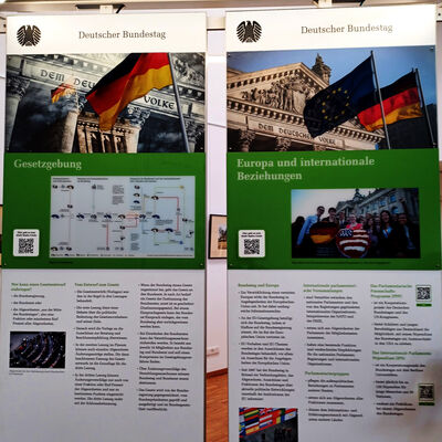 Bild vergr&ouml;&szlig;ern: Wanderausstellung des Bundestages